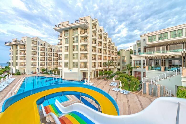 Hotel Royal Atlantis Resort And Spa