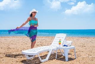 Royal Atlantis Beach Hotel
