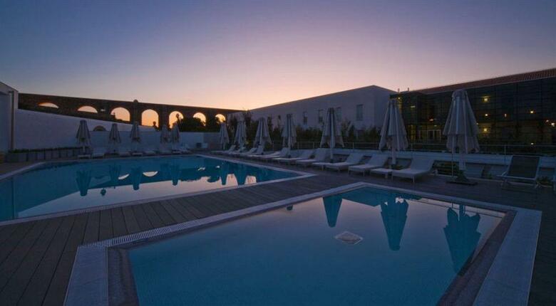 Hotel M�ar De Ar Aqueduto