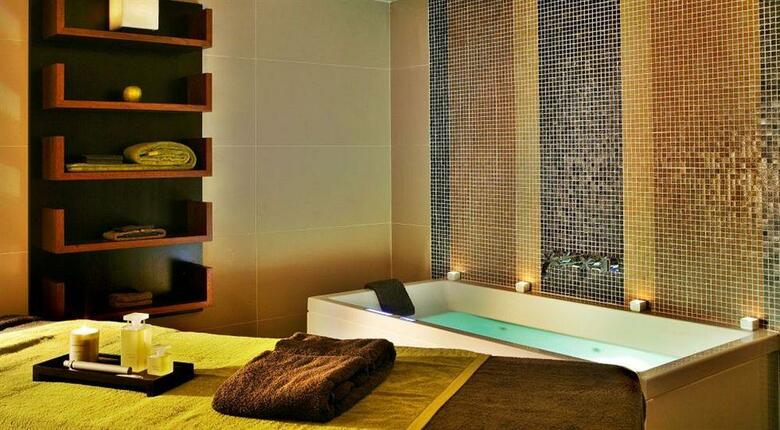 Hotel M�ar De Ar Aqueduto