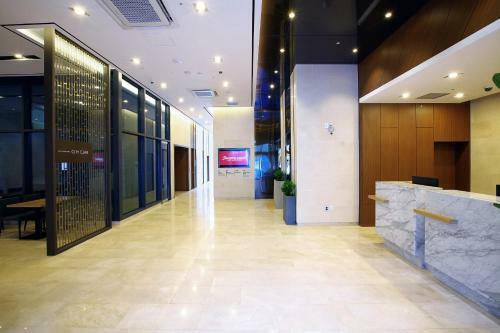 On City Hotel