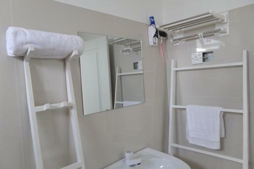 White Villa Ambalangoda