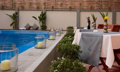 Lemongrass & Ginger Hotel