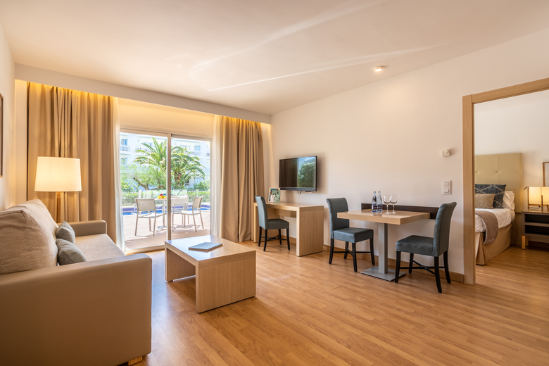 Aparthotel Zafiro Bahia