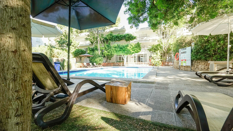 Hotel Houm Plaza Son Rigo