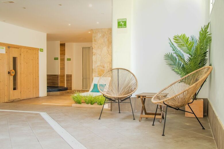 Hotel Houm Plaza Son Rigo