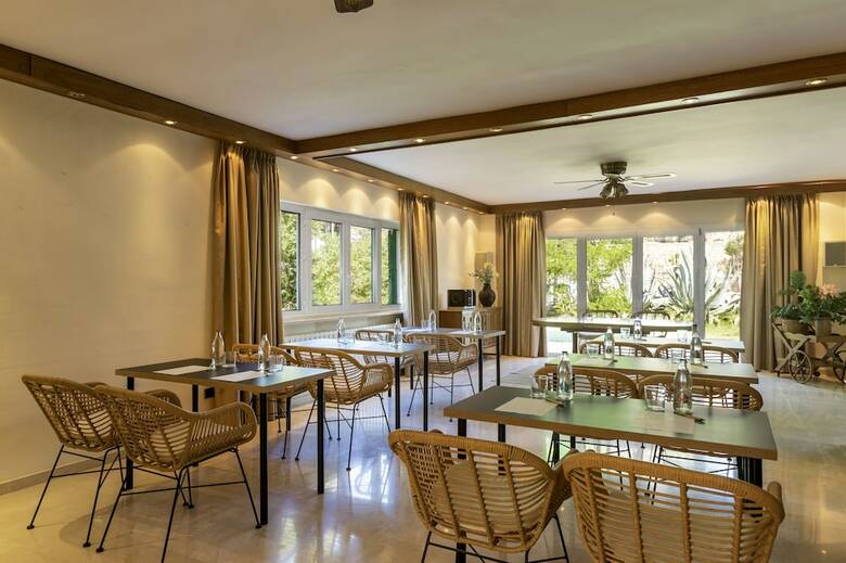 Hotel Houm Plaza Son Rigo