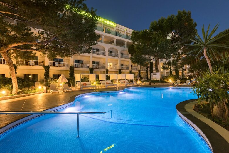 Hotel Houm Plaza Son Rigo