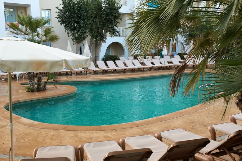 Apartamentos Protur Safari Park