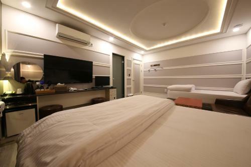 Look Motel