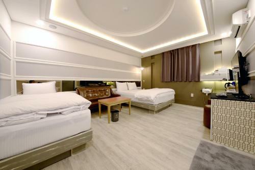 Look Motel