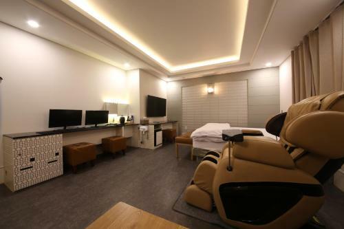 Look Motel