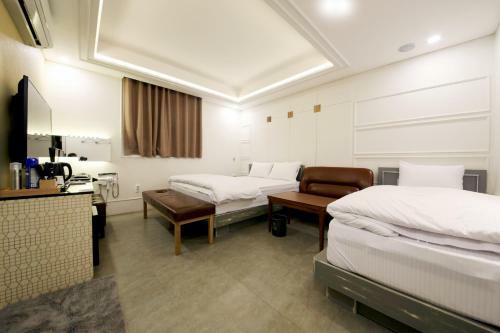 Look Motel