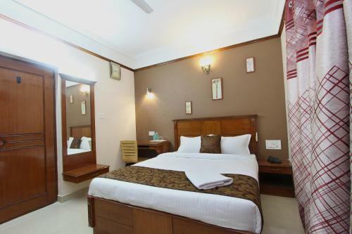 Hotel Dm Bluemoon Grand