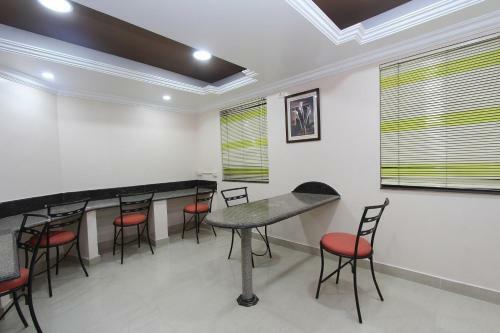 Hotel Dm Bluemoon Grand