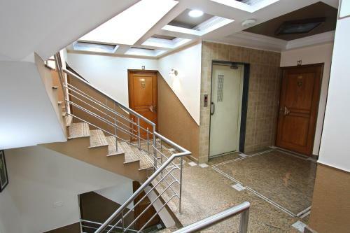 Hotel Dm Bluemoon Grand