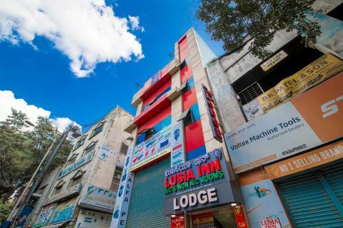 Hotel Lusia Inn