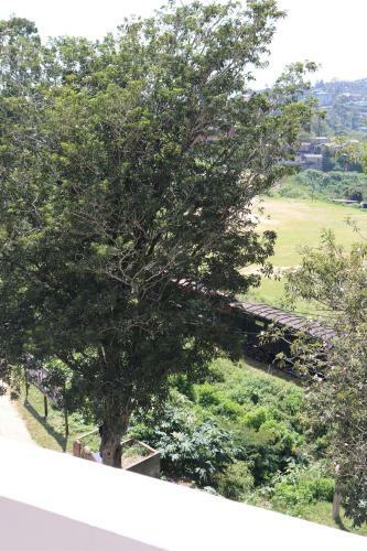 Posada Queens Rest Inn