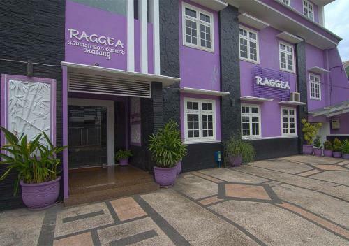 Hostal Raggea