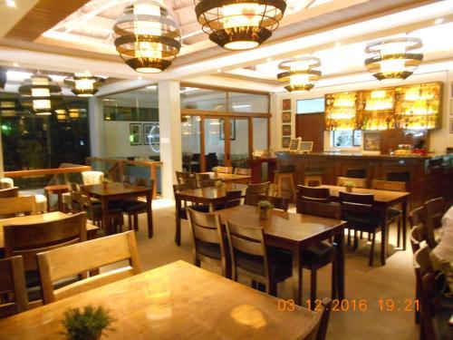 London Beach Resort And Hotel
