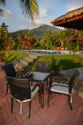 Villa Sunset Valley Holiday Houses