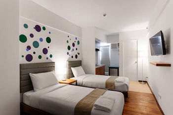 Hihotel Metro North Uno