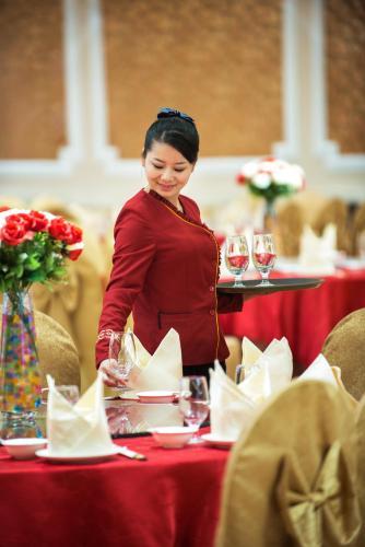 Vienna Hotel Shunde Longjia Exhibition Center