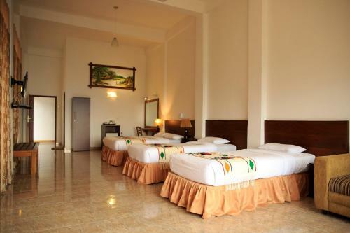 Hotel Thuruliya Lodge