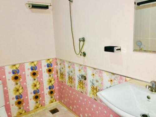 Hostal Sea Breeze Garden