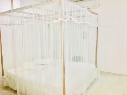 Hostal Sea Breeze Garden