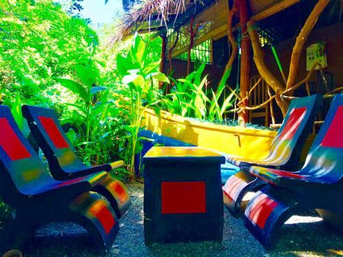 Hostal Sea Breeze Garden