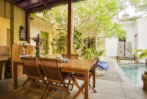 Hostal D'joemah Nadja Homestay