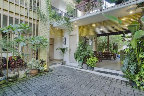 Hostal D'joemah Nadja Homestay