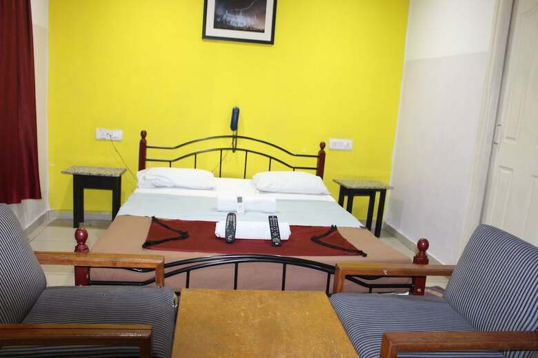 Hotel Deccan Comforts