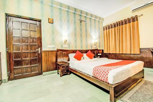 Oyo 2072 Hotel Indigo Heritage