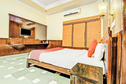 Oyo 2072 Hotel Indigo Heritage