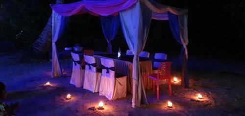 Hotel Pellicon Beach Resort