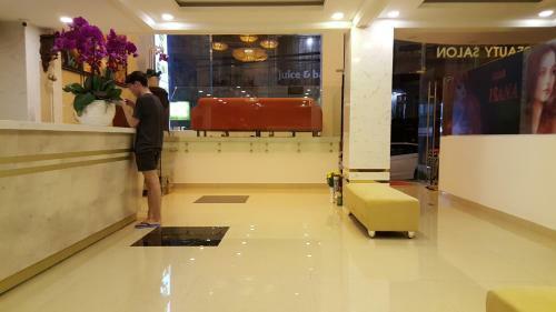 Isana Hotel