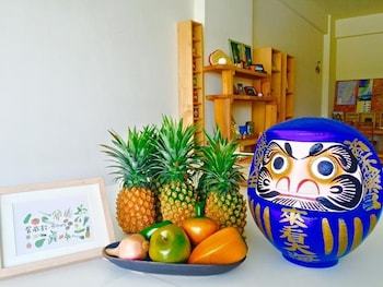 La Dahai Cafe B&B