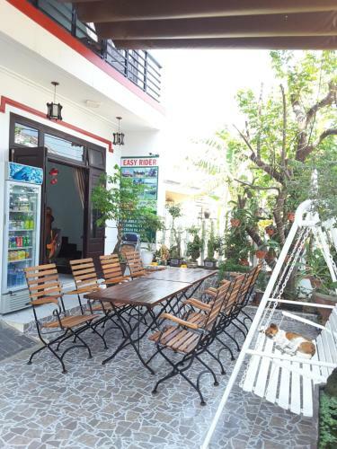 Backpacker's Home Homestay