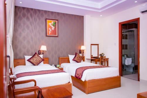 Airport Lucky Star Hotel