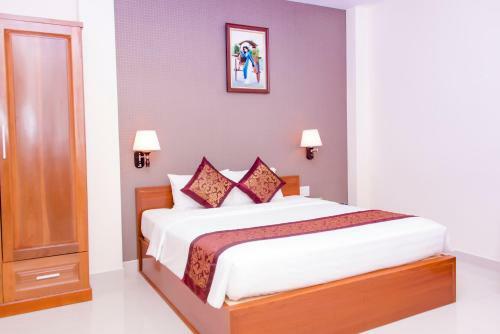 Airport Lucky Star Hotel