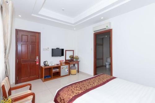 Airport Lucky Star Hotel