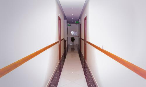Airport Lucky Star Hotel