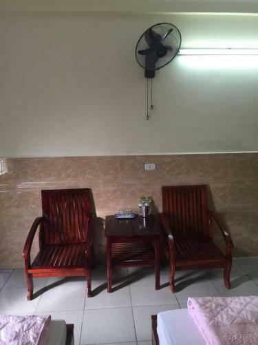 Anh Quan Hotel