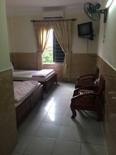 Anh Quan Hotel
