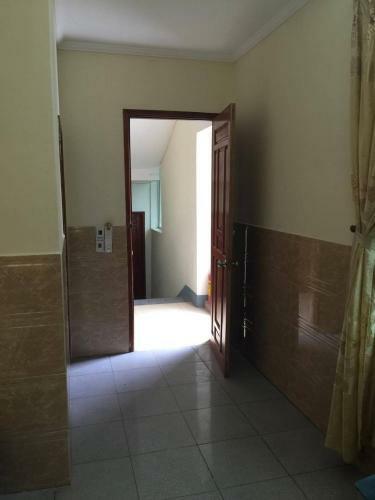 Anh Quan Hotel
