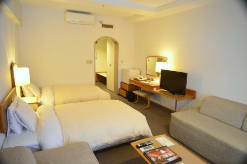 Hotel Yatsugatake Kogen Lodge