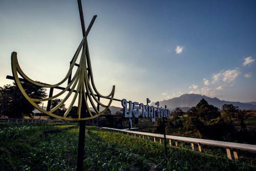 Hostal Bura Phat Resort