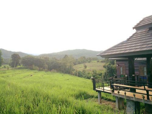 Hostal Bura Phat Resort